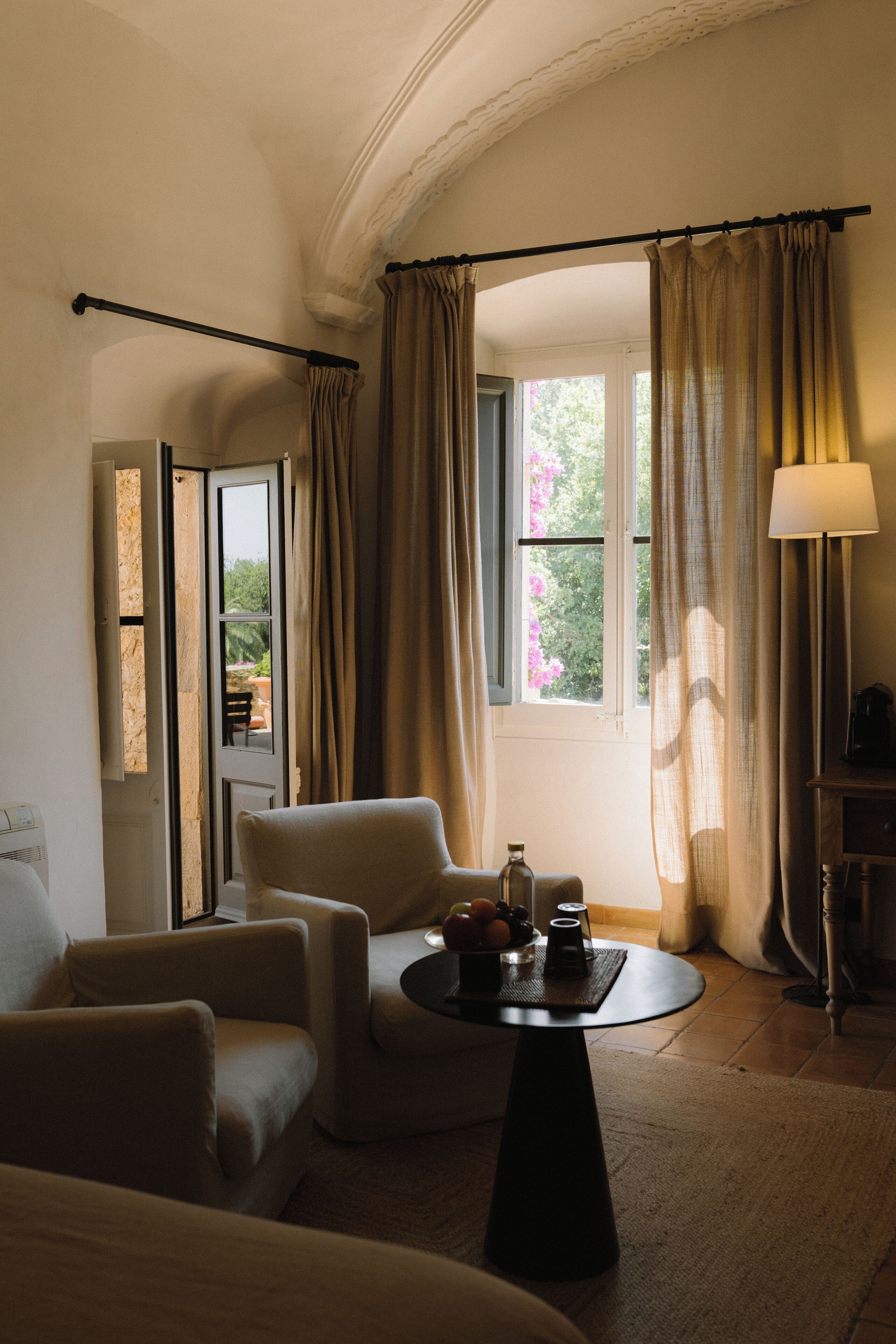 Couette en duvet d'oie, minibar, coffres-forts dans les chambres