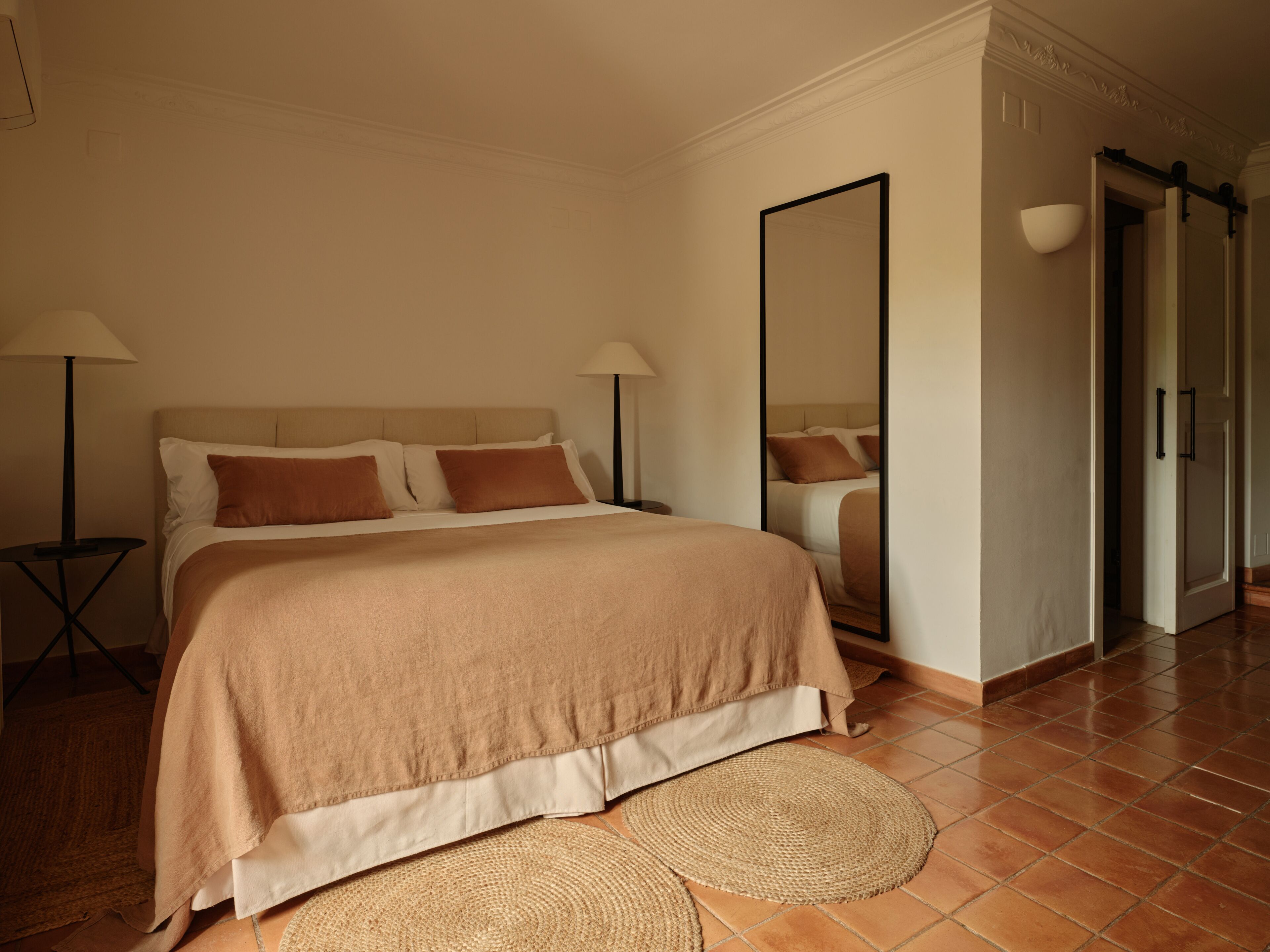 Classic Double Room | Down comforters, minibar, in-room safe, desk