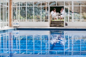 Indoor pool, pool loungers