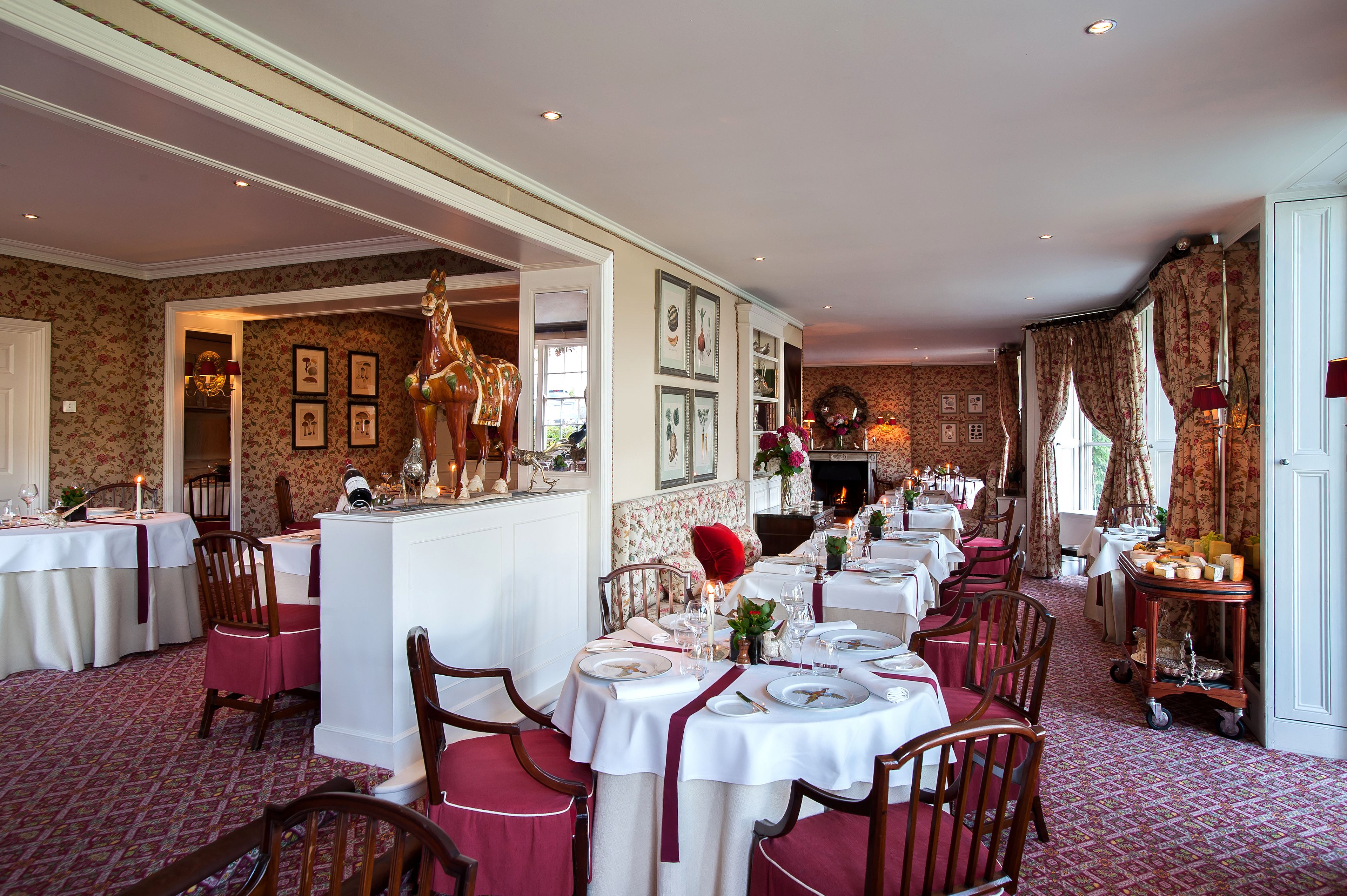 lunch and dinner served, british cuisine