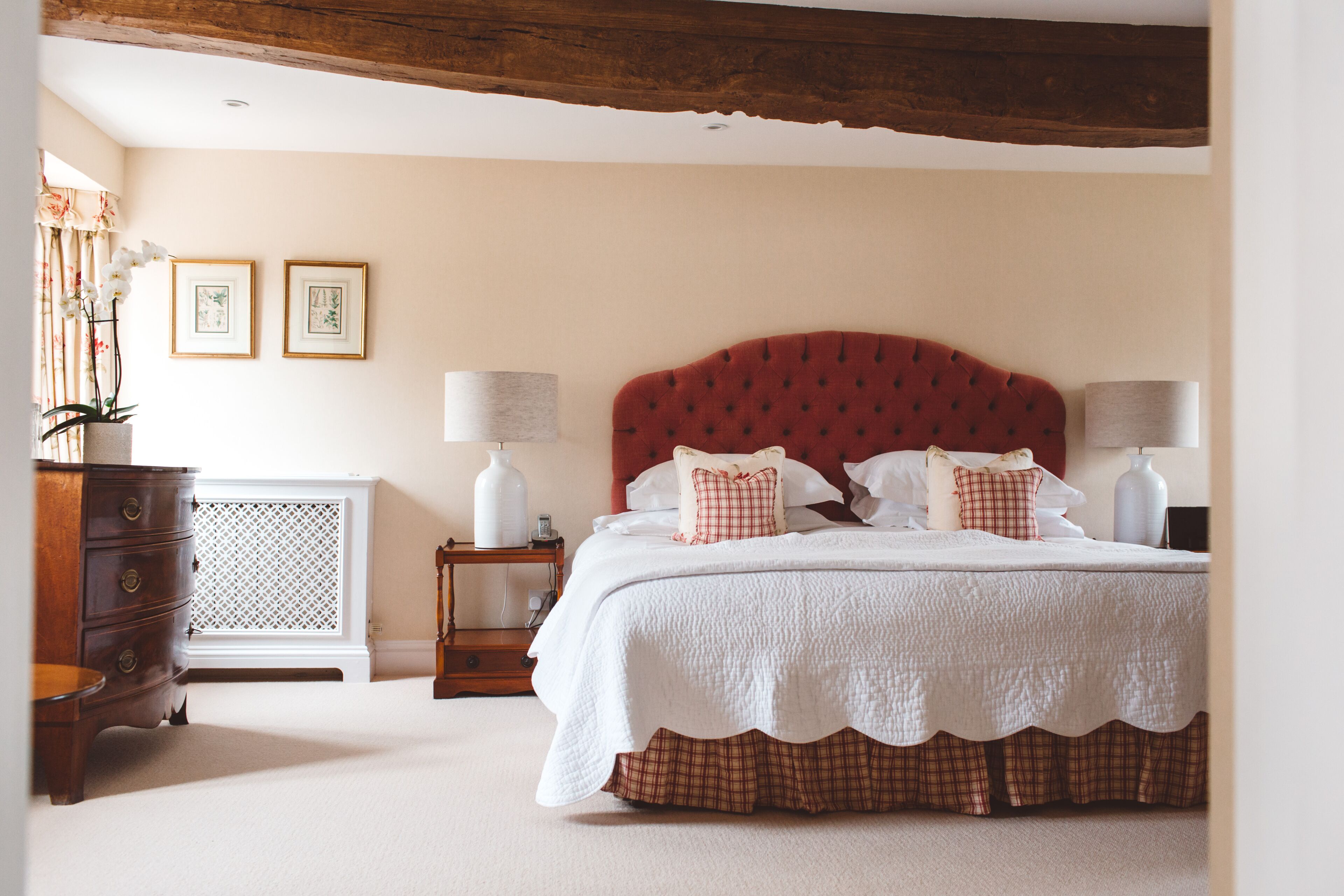 deluxe double or twin room, non smoking, garden view | premium bedding, in-room safe, desk, iron/ironing board