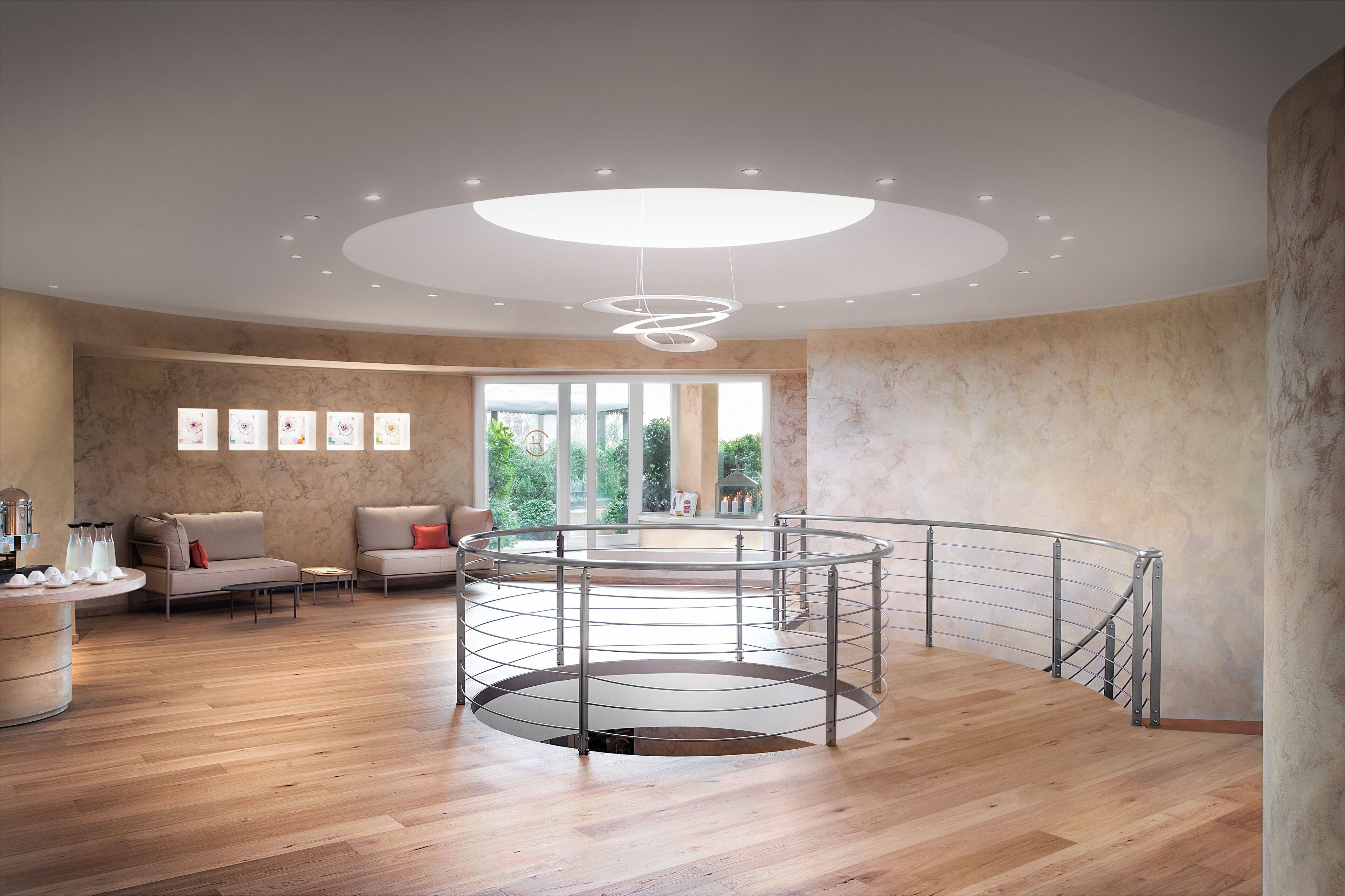 sauna, steam room, turkish bath/hammam, body treatments, mud baths