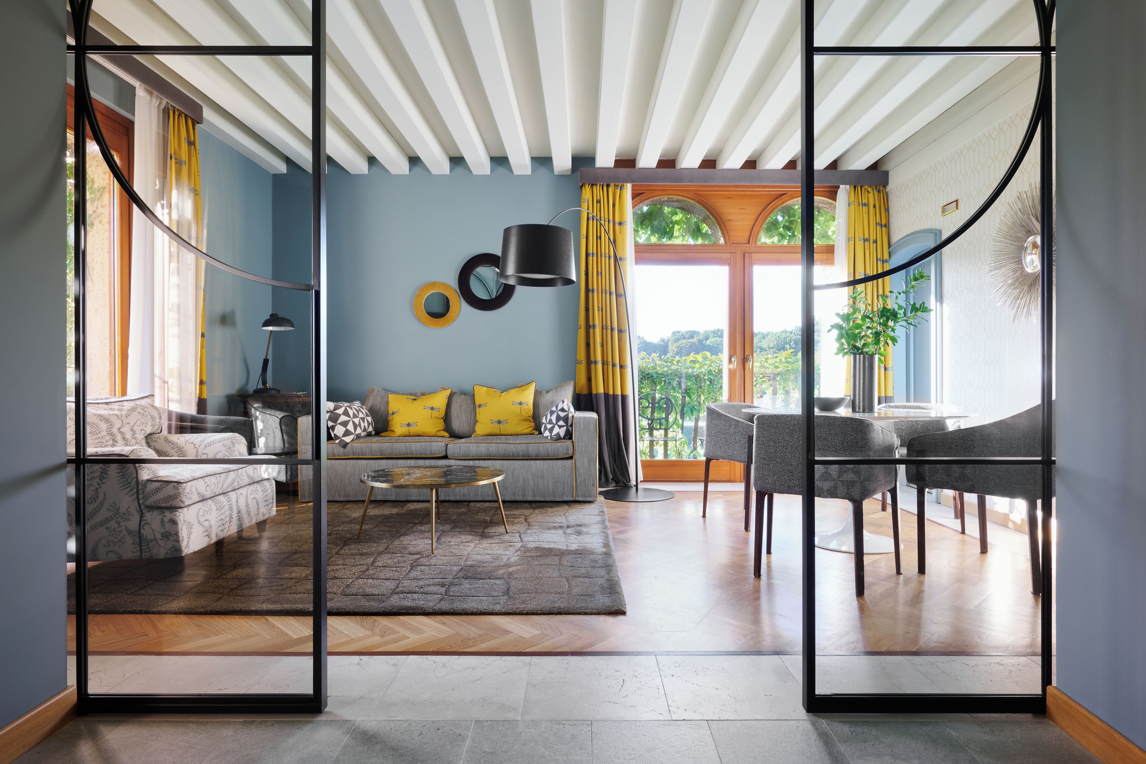 Luxury-Suite | Wohnbereich | Flachbildfernseher, Pay-TV