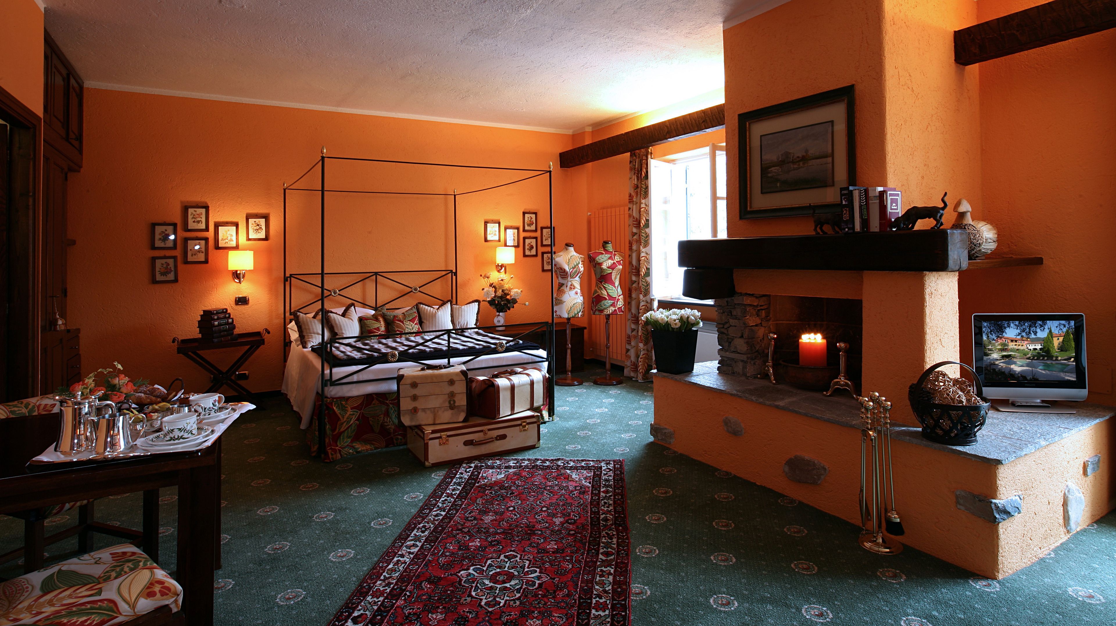 deluxe suite | premium bedding, minibar, in-room safe, individually decorated