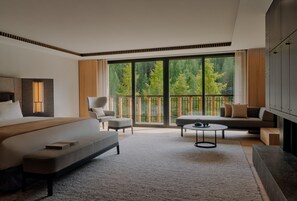 Room, 1 King Bed (Rosa Alpina)
