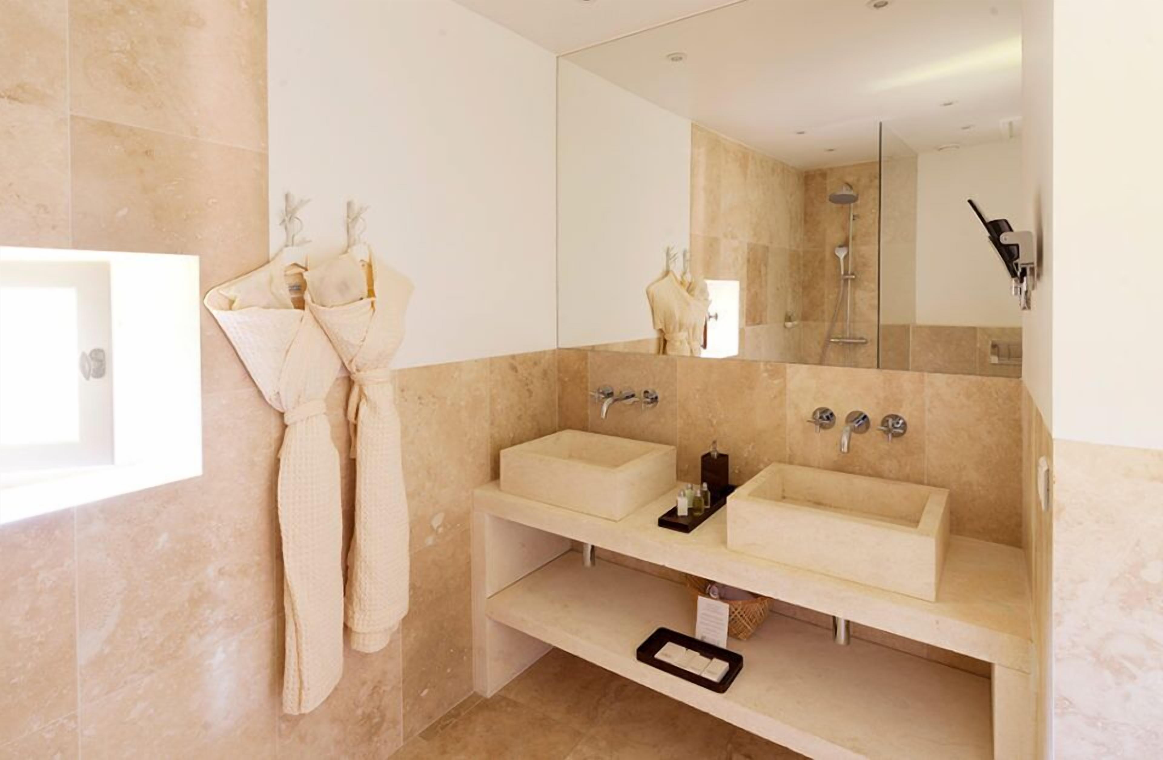 free toiletries, hair dryer, bathrobes, slippers