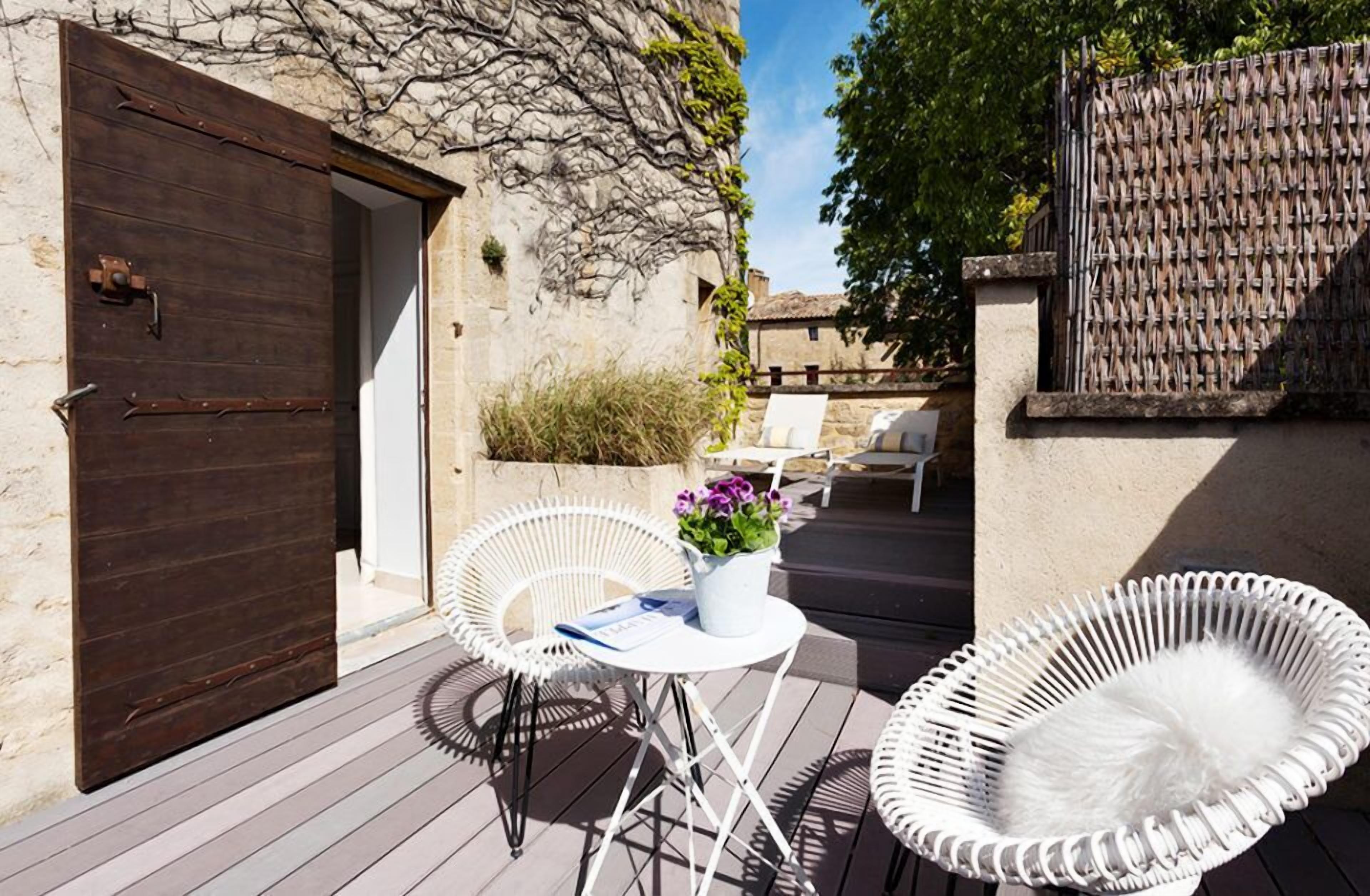 2 bedrooms, minibar, in-room safe, individually decorated