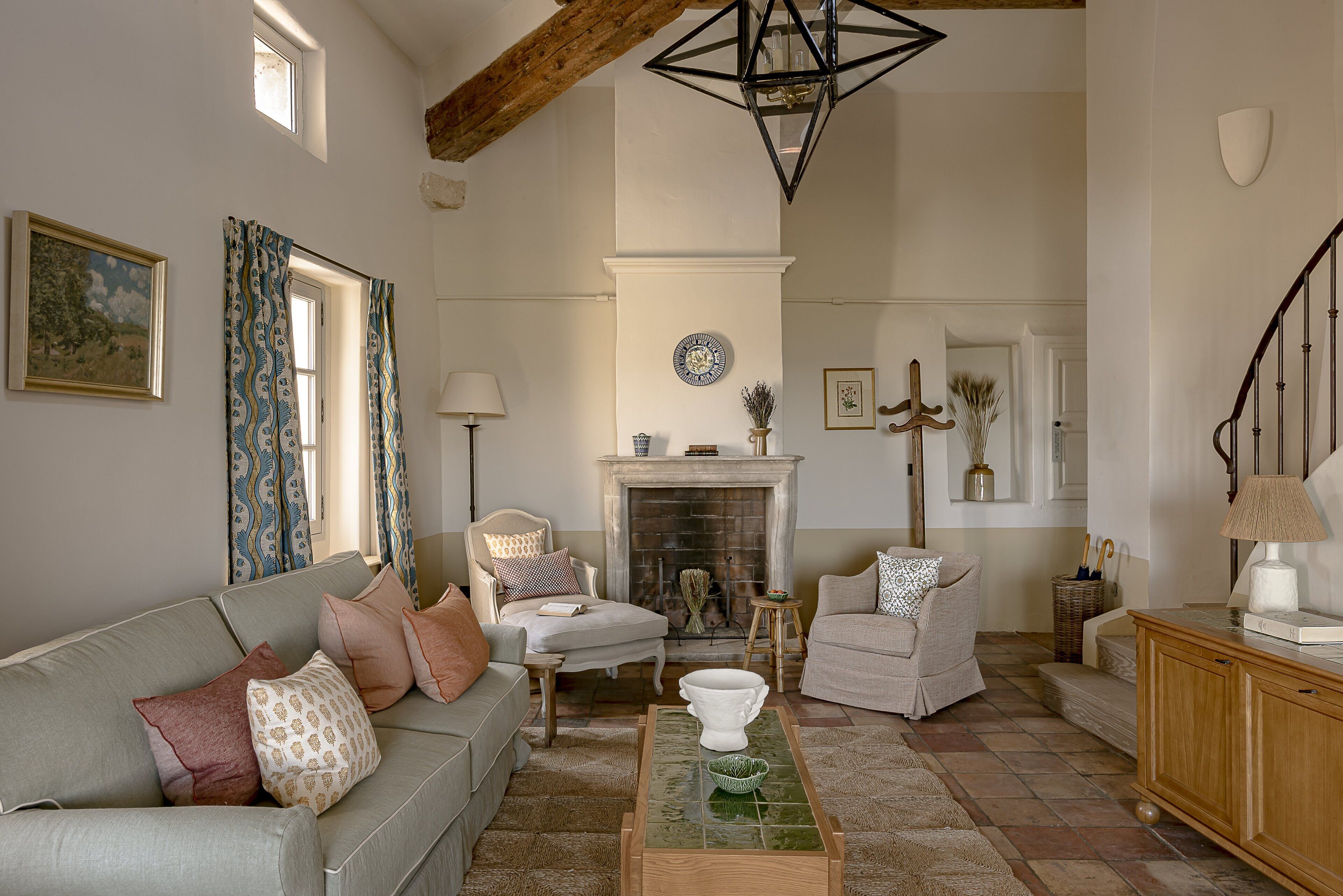 signature suite ventoux | 1 bedroom, premium bedding, free minibar items, in-room safe