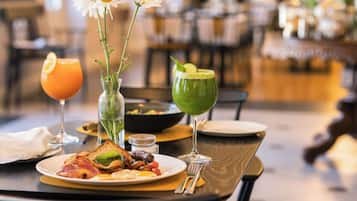 Alimentação e bebidas