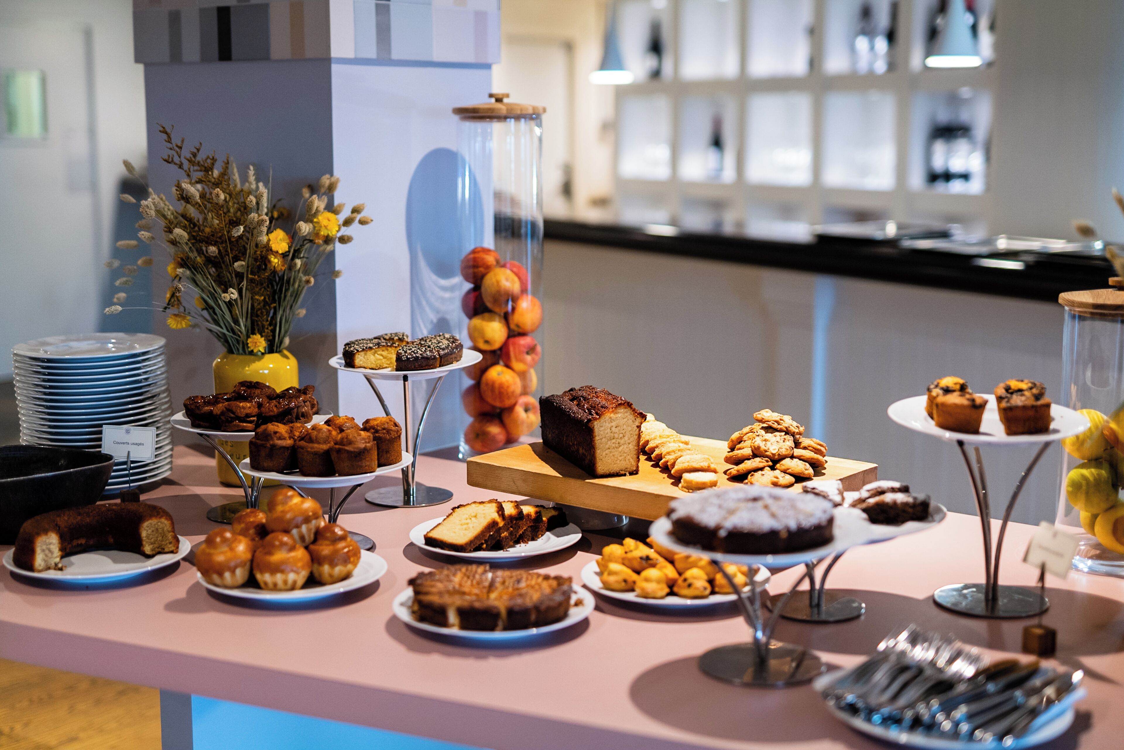 Petit déjeuner buffet servi tous les jours en supplément
