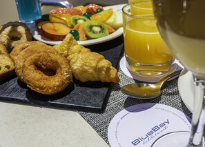 Daily buffet breakfast for a fee