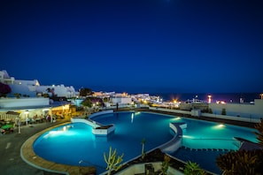 Outdoor pool, pool umbrellas, pool loungers