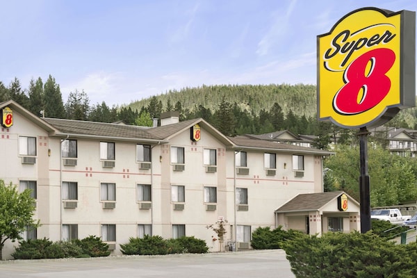 Super 8 By Wyndham Williams Lake Bc - Williams Lake
