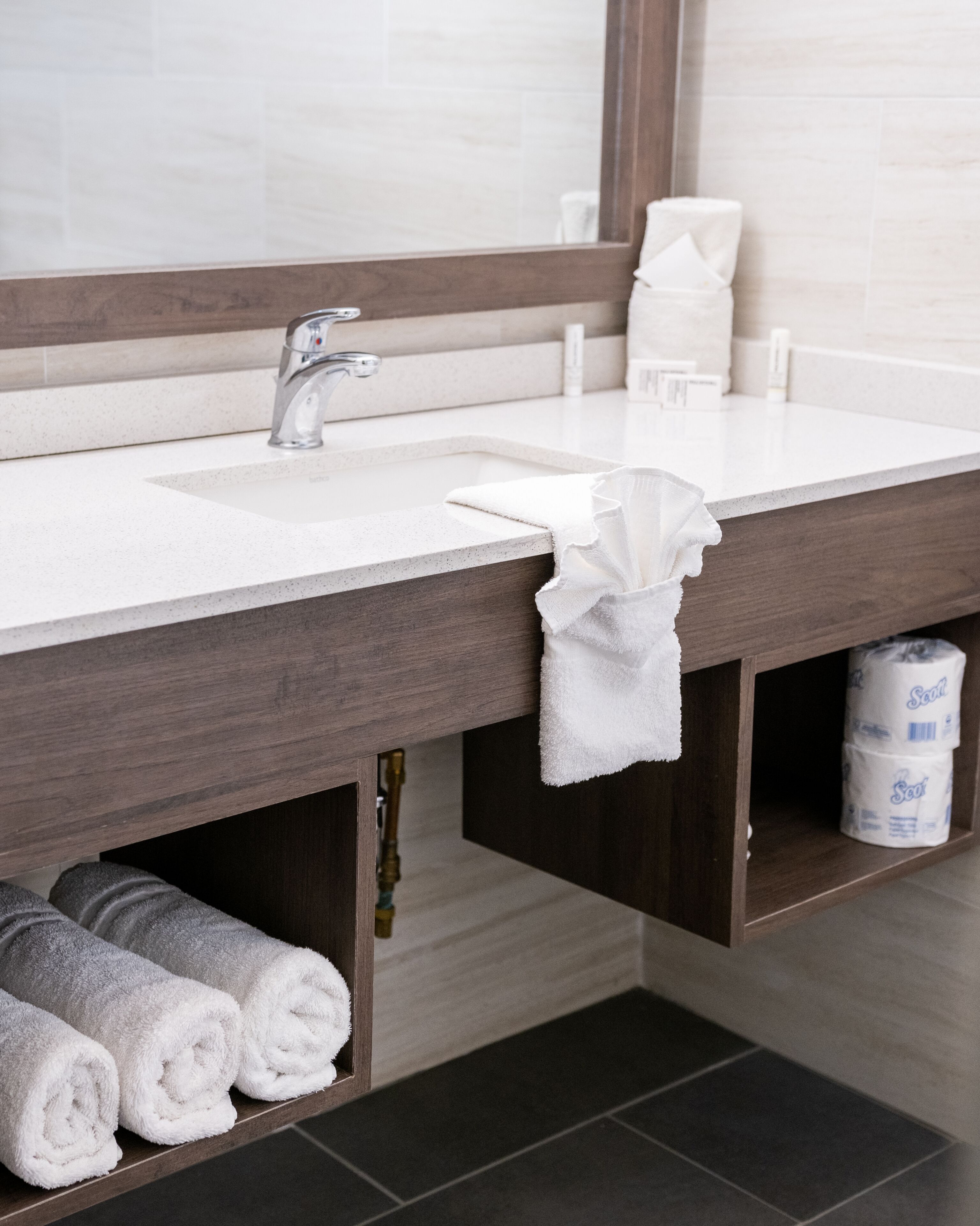 standard double room | bathroom | hair dryer, towels