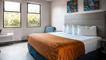 Standard Single Room | In-room safe, desk, iron/ironing board, free WiFi