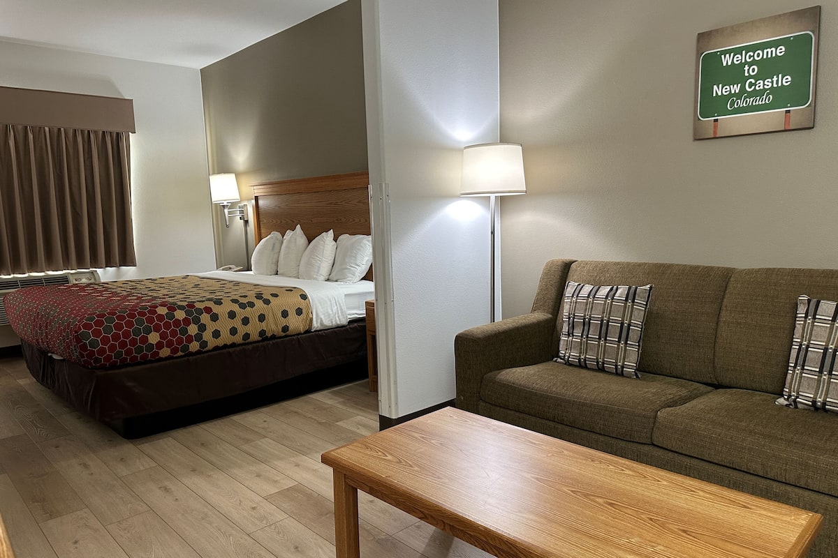 Suite estudio, 1 cama King size, para no fumadores | Ropa de cama de alta calidad y camas con pillow-top