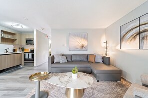 Literie de qualité supérieure, surmatelas, décoration personnalisée