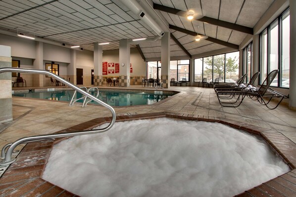 Indoor pool - Drury Inn & Suites Albuquerque North (Albuquerque)
