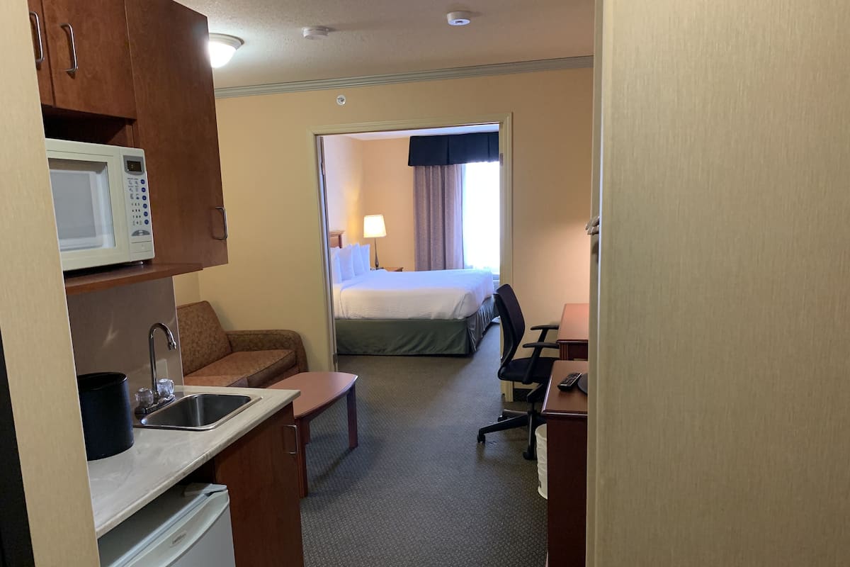 Suite Affaires, 1 trÚs grand lit et 1 canapé-lit, non-fumeur