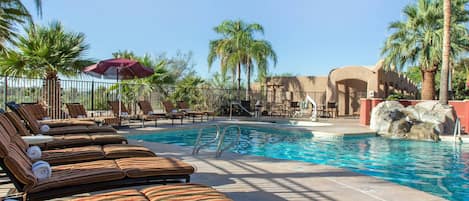 Outdoor pool, pool umbrellas, sun loungers