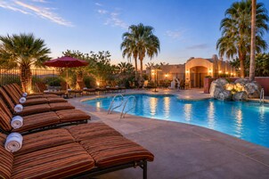 Outdoor pool, pool umbrellas, sun loungers