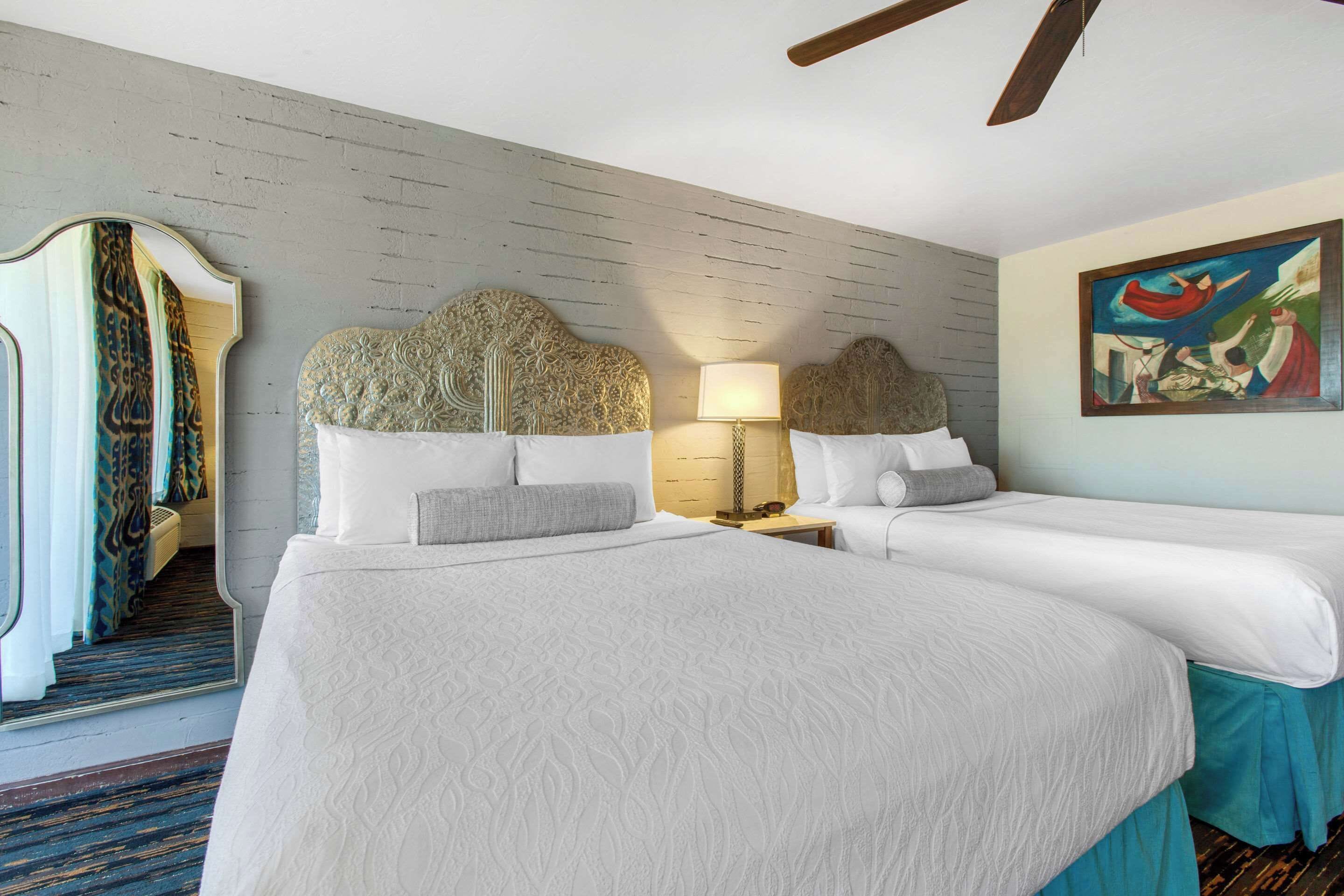 standard room, 2 queen beds, non smoking | hypo-allergenic bedding, pillow-top beds, desk, blackout curtains