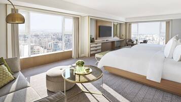 Premium Room, 2 Twin Beds | Premium bedding, down comforters, minibar, in-room safe