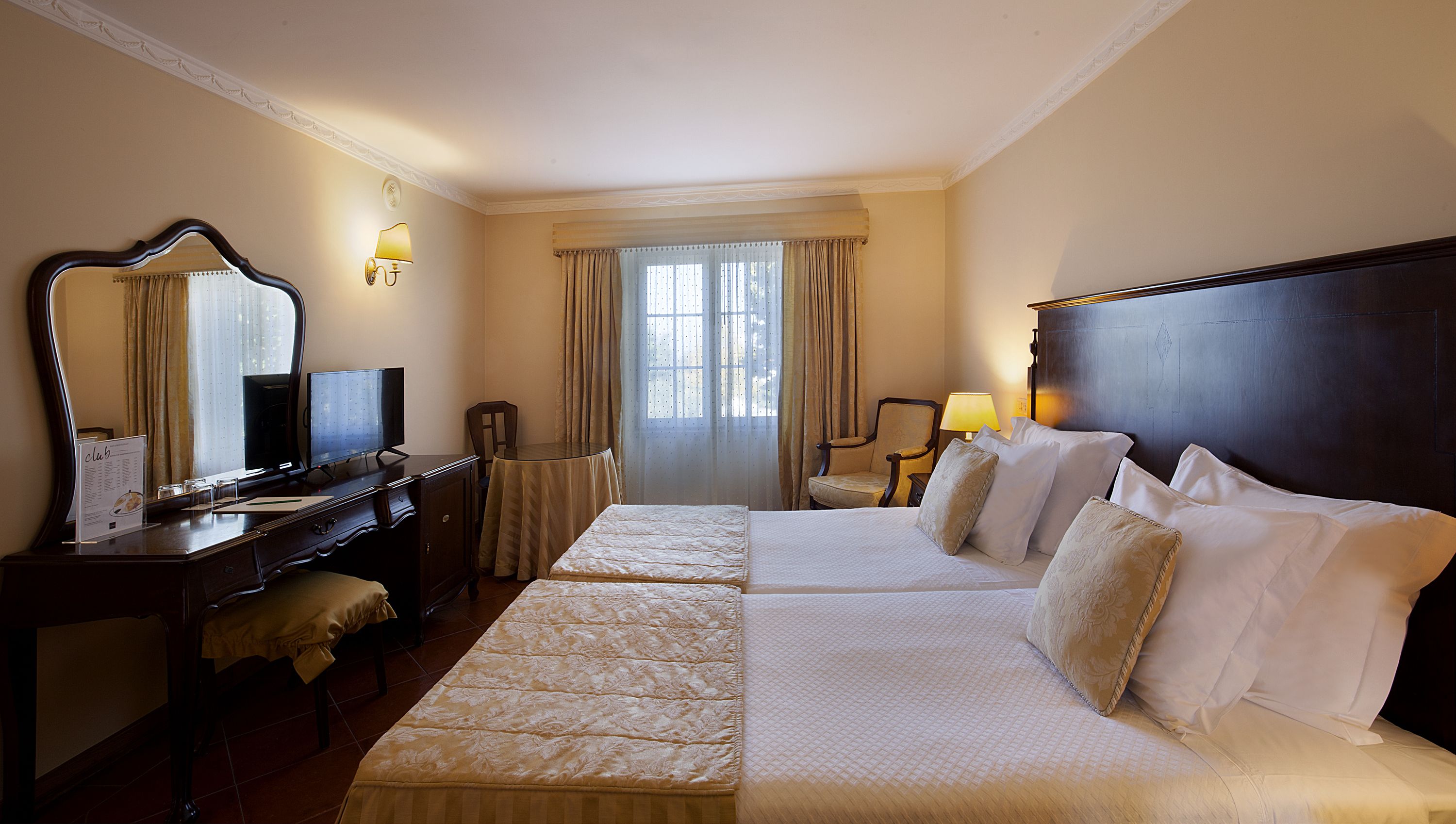 superior twin room | minibar, in-room safe, desk, blackout curtains