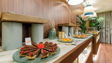 Daily buffet breakfast for a fee