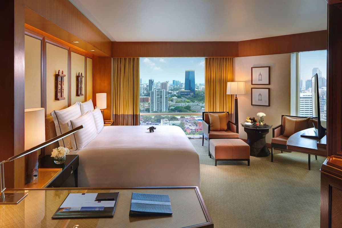 Matelas Select Comfort, minibar, coffres-forts dans les chambres, bureau