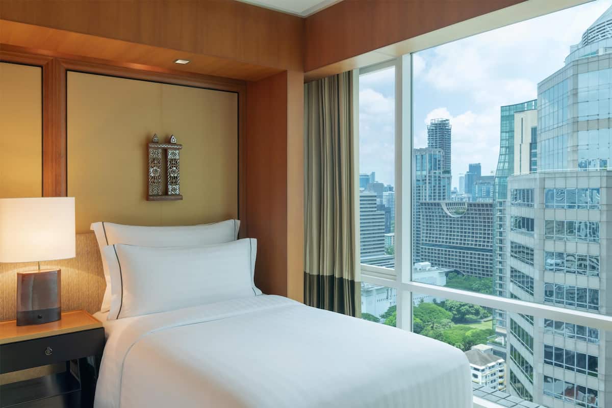 Executive Suite, 2 Twin Beds | View from room