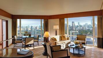 Suite, 1 King Bed (Club lounge access) | Living area | 50-inch LED TV with satellite channels, TV