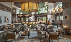 2 bares/lounges, bar ao lado da piscina