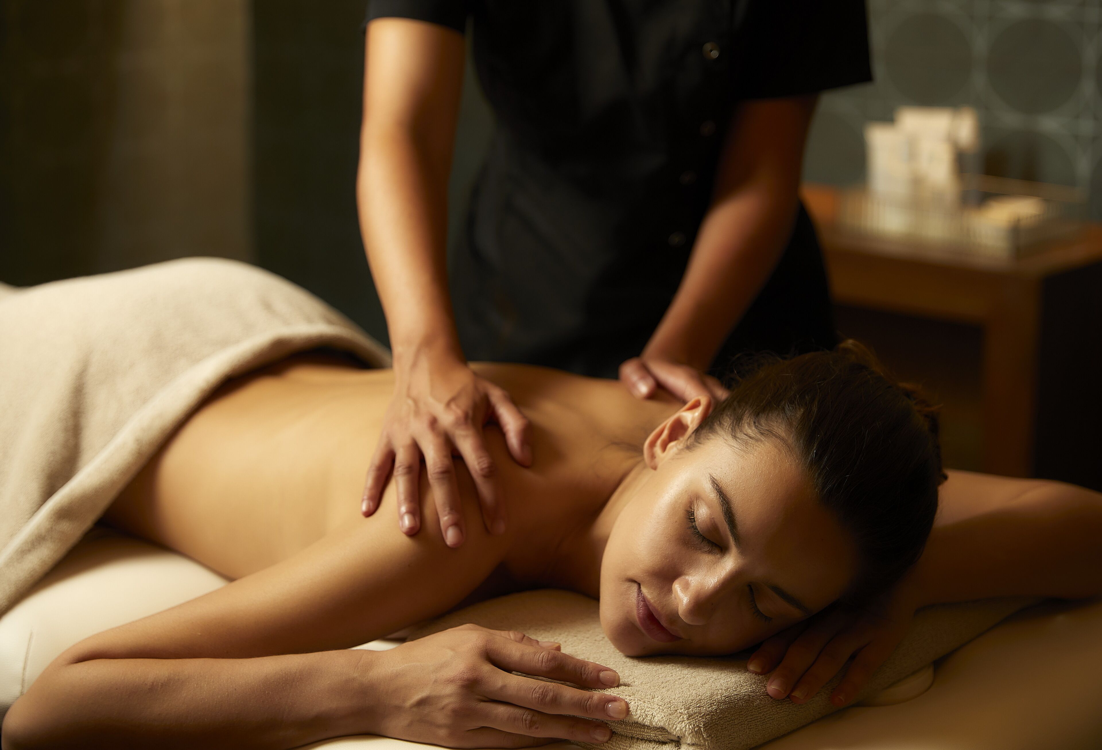 couples treatment room(s), sauna, steam room, body treatments