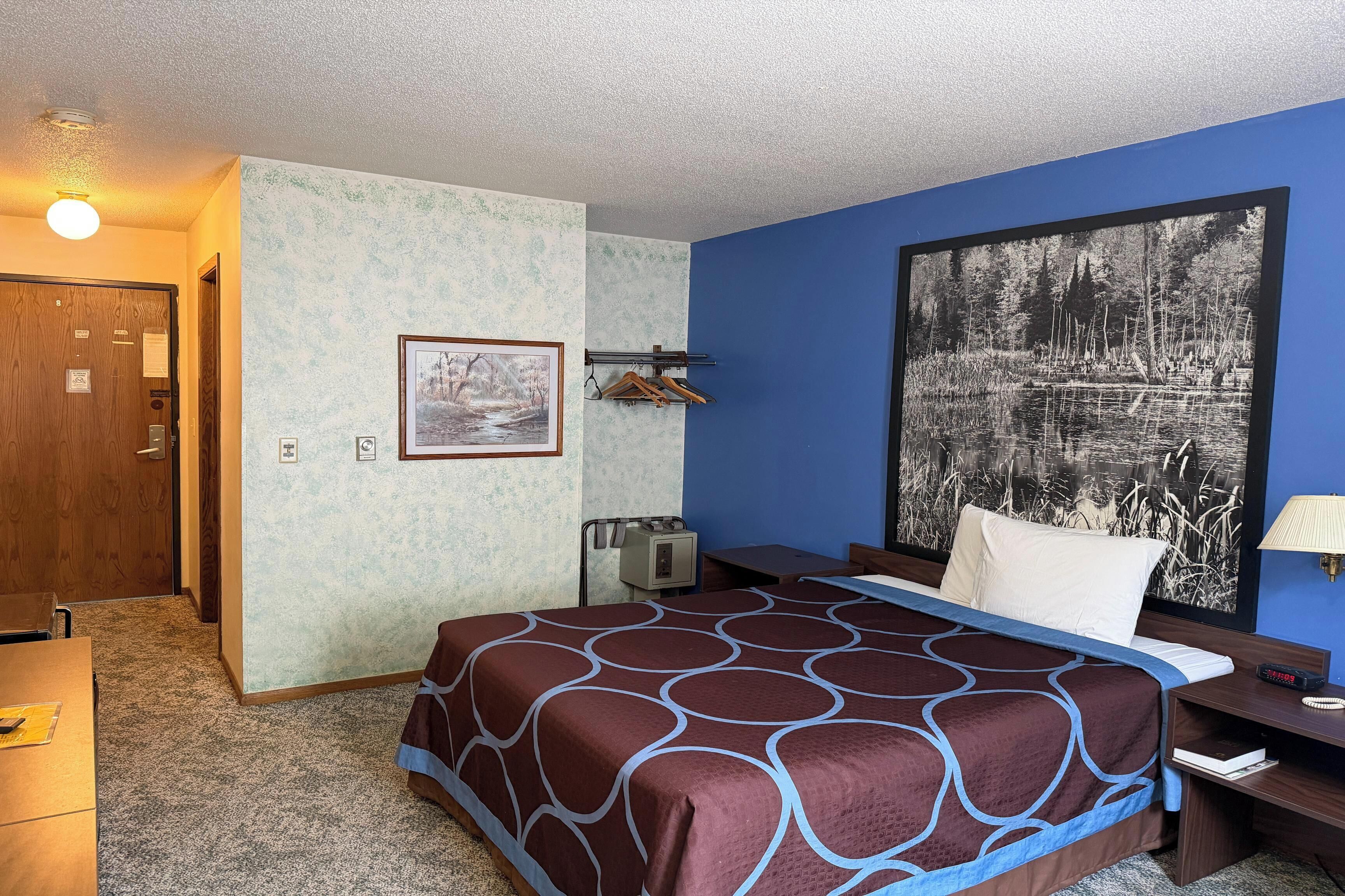 Värdeförvaringsskåp på rummet, skrivbord, ljudisolering och gratis wi-fi