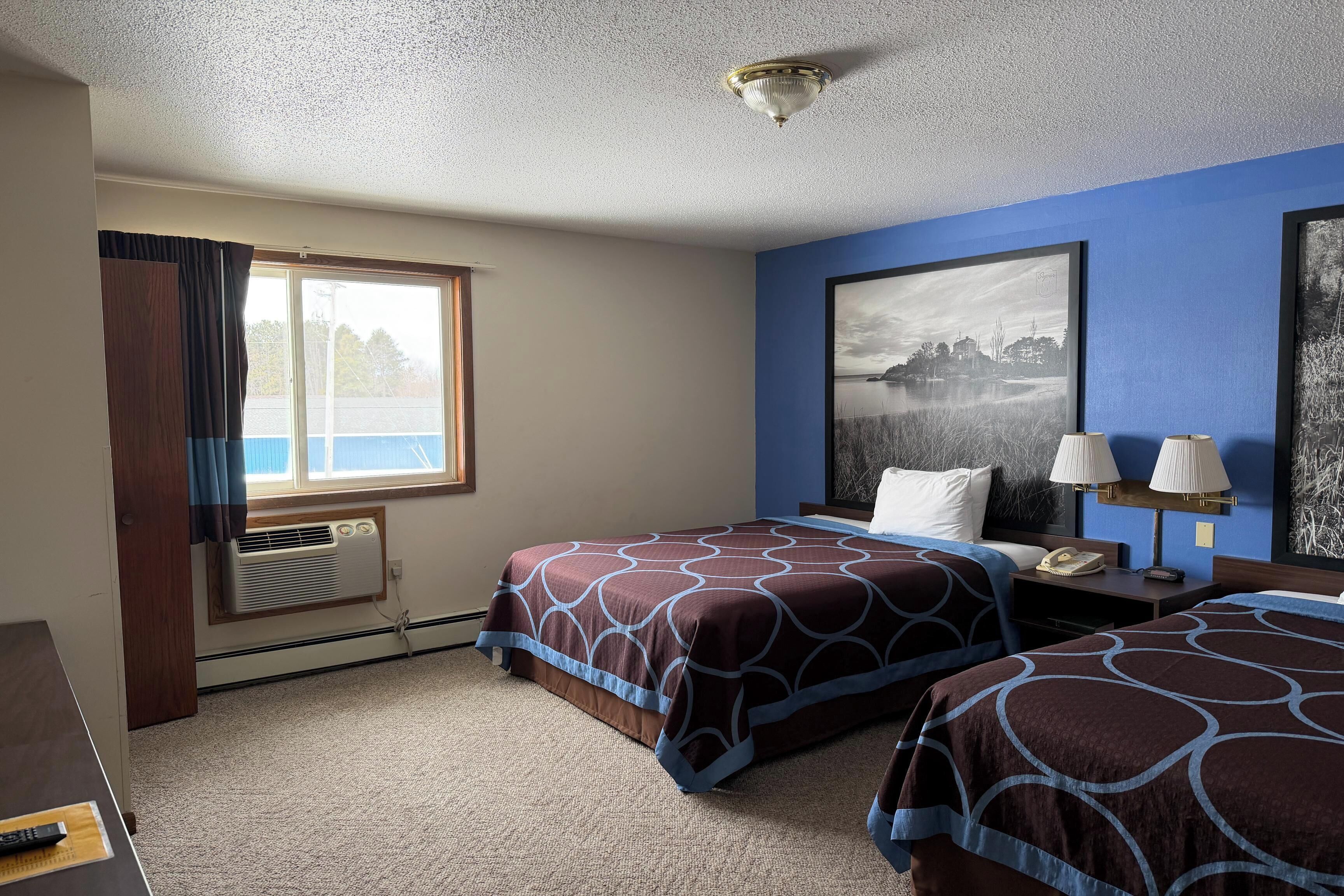 Värdeförvaringsskåp på rummet, skrivbord, ljudisolering och gratis wi-fi