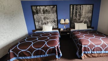 Non Smoking 2 Queen Beds - Pet Friendly | In-room safe, desk, soundproofing, free WiFi