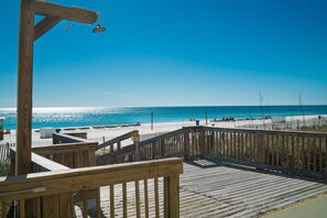 Private beach, white sand, beach bar - The Reef at Seahaven Beach Resorts (Panama City Beach)