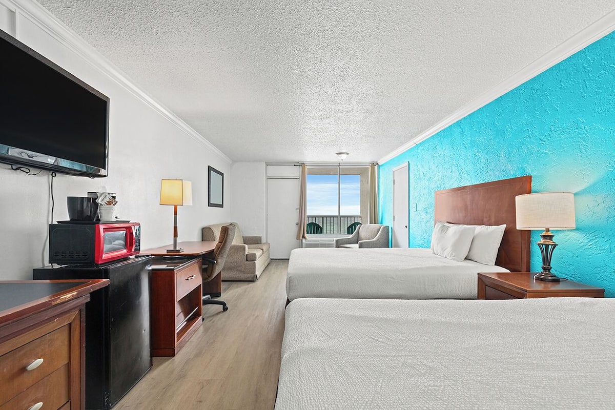 Premium bedding, blackout drapes, free WiFi, bed sheets