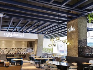 Restaurant - Novotel Sevilla (Seville)