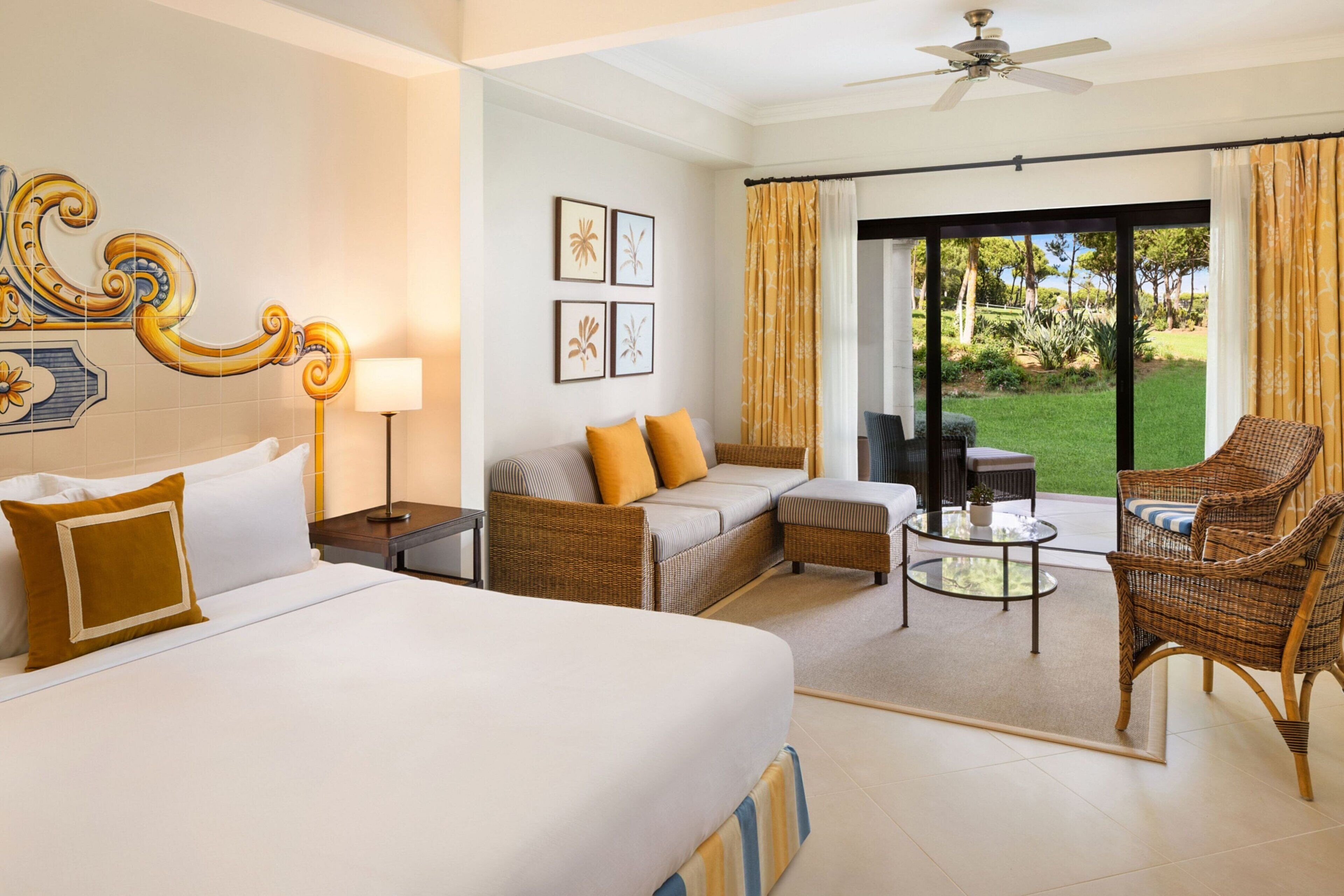 Zimmer, 3 Schlafzimmer | Hochwertige Bettwaren, Pillowtop-Betten, Zimmersafe, Schreibtisch