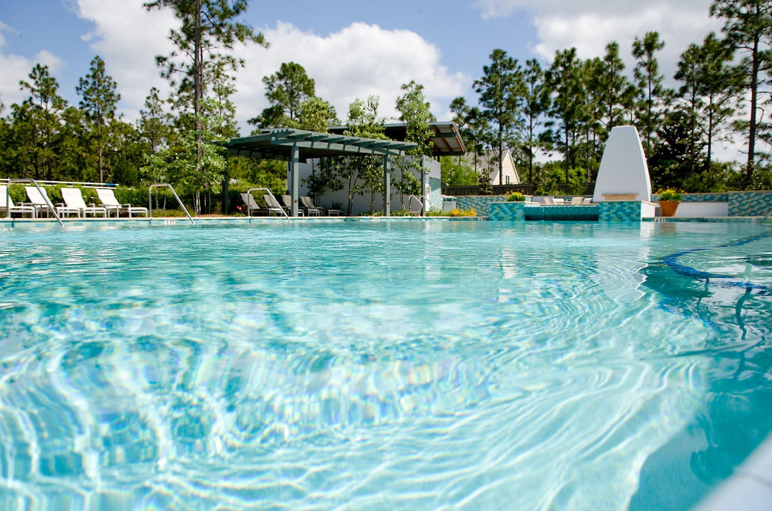 10 outdoor pools, pool cabanas (surcharge), pool umbrellas