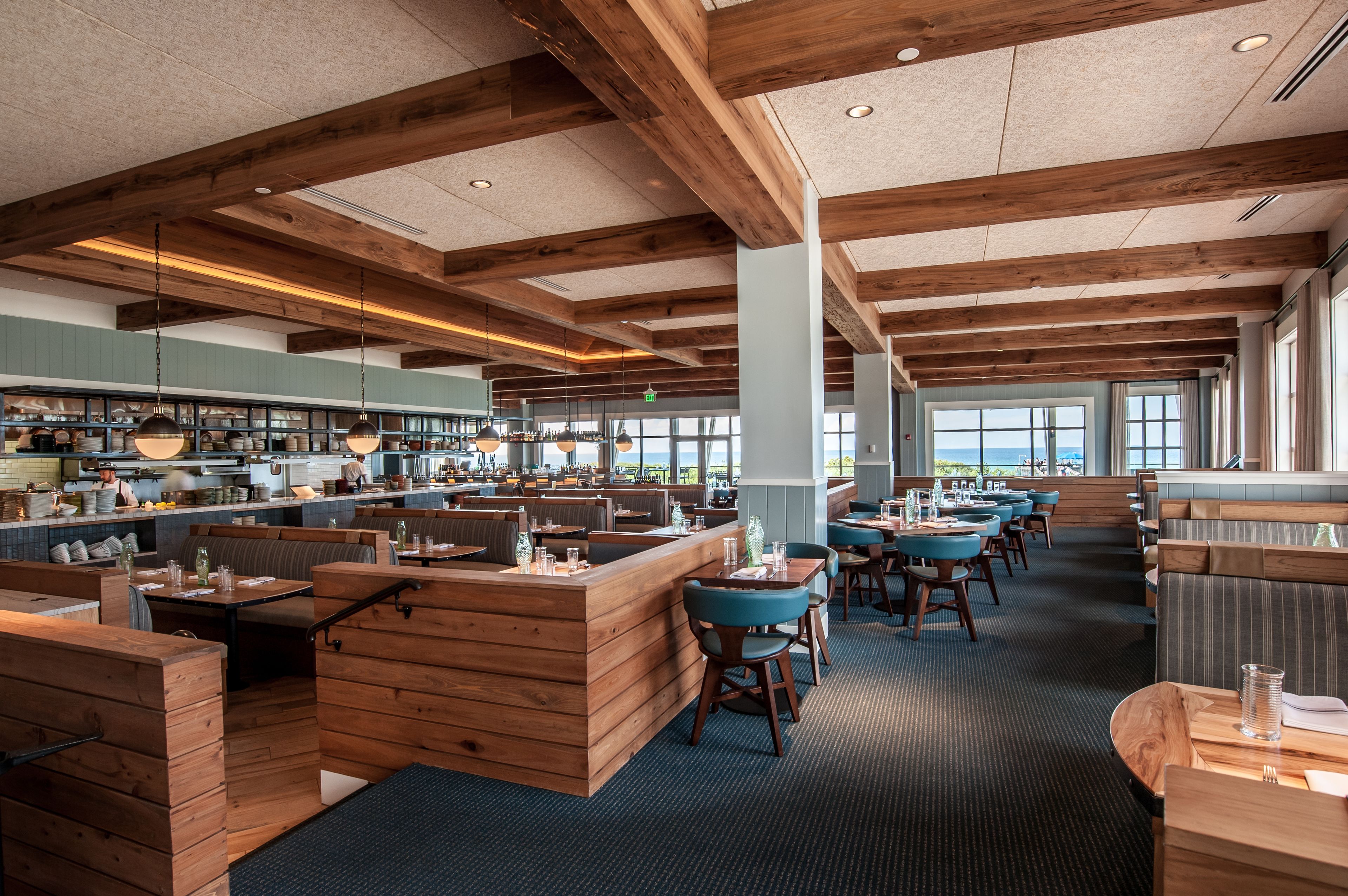 3 restaurants, breakfast, lunch, dinner served; southern cuisine