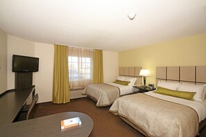 Desk, laptop workspace, blackout curtains, iron/ironing board - Candlewood Suites Newport News/Yorktown by IHG (Yorktown)