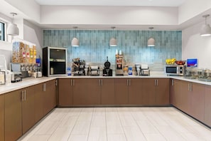 Desayuno continental incluido todos los días