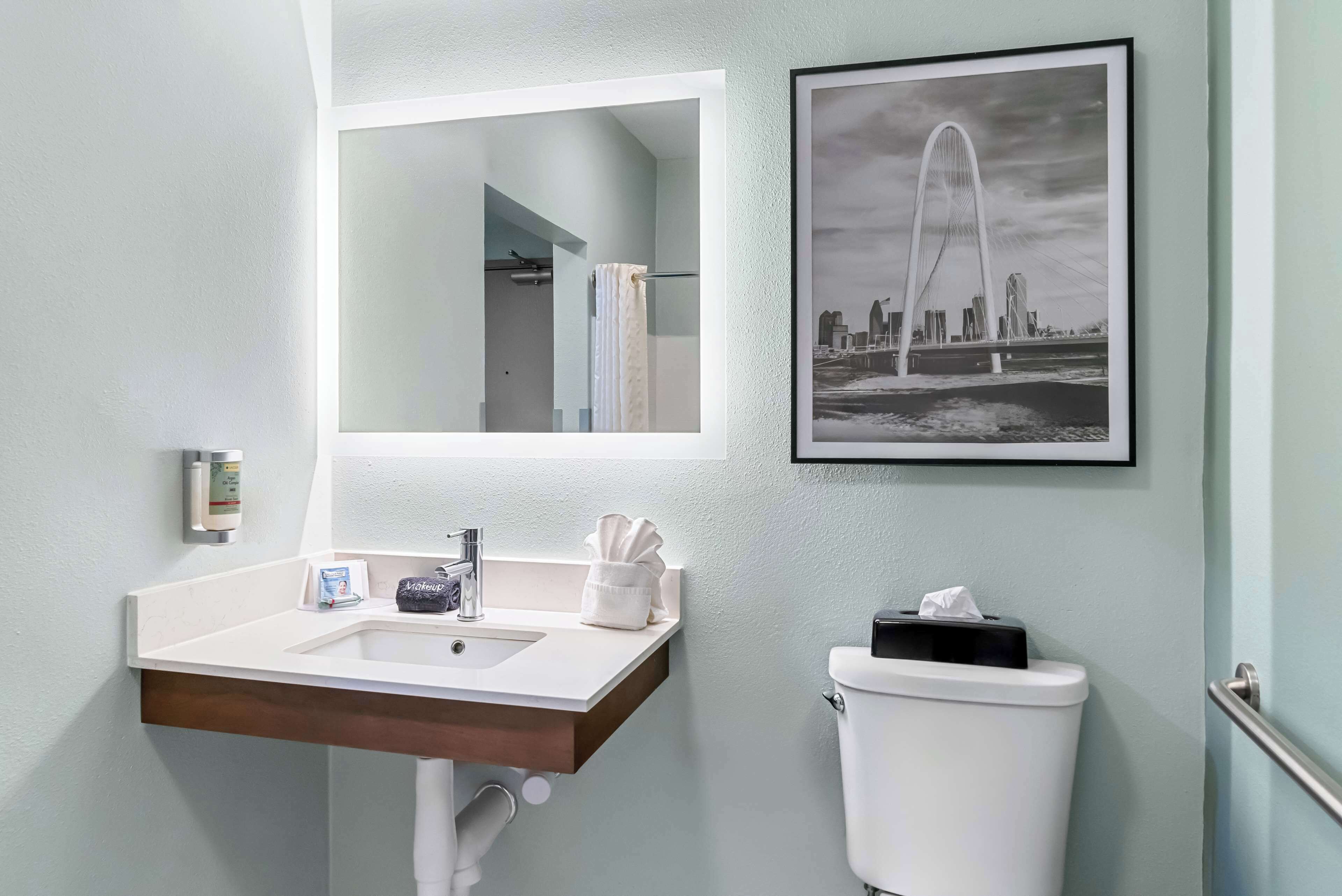 free toiletries, hair dryer, towels