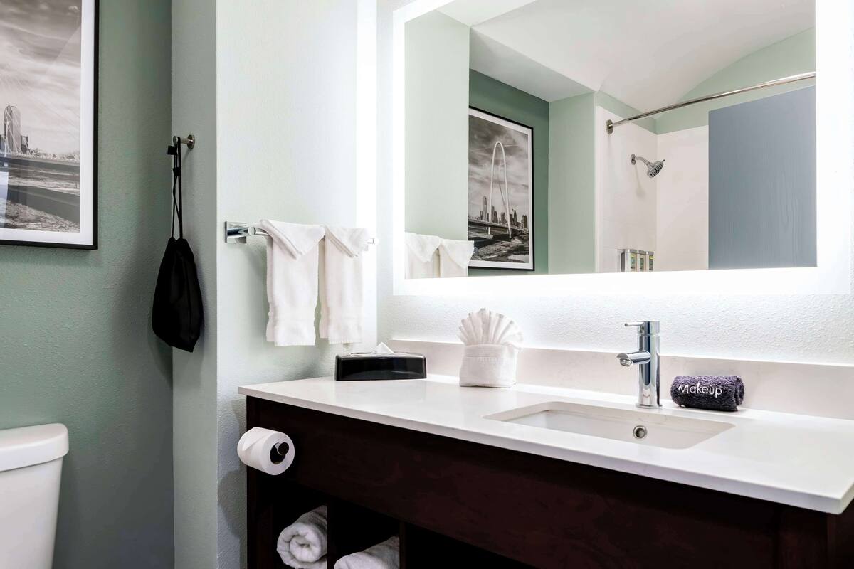 free toiletries, hair dryer, towels