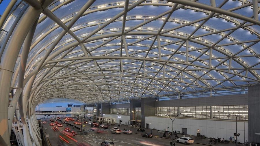 Sky Point Hotel & Suites - Atlanta Airport