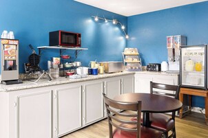 Café da manhã continental grátis todos os dias