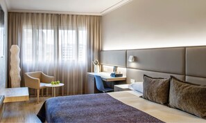 Minibar, coffre-fort, bureau, système d’insonorisation
